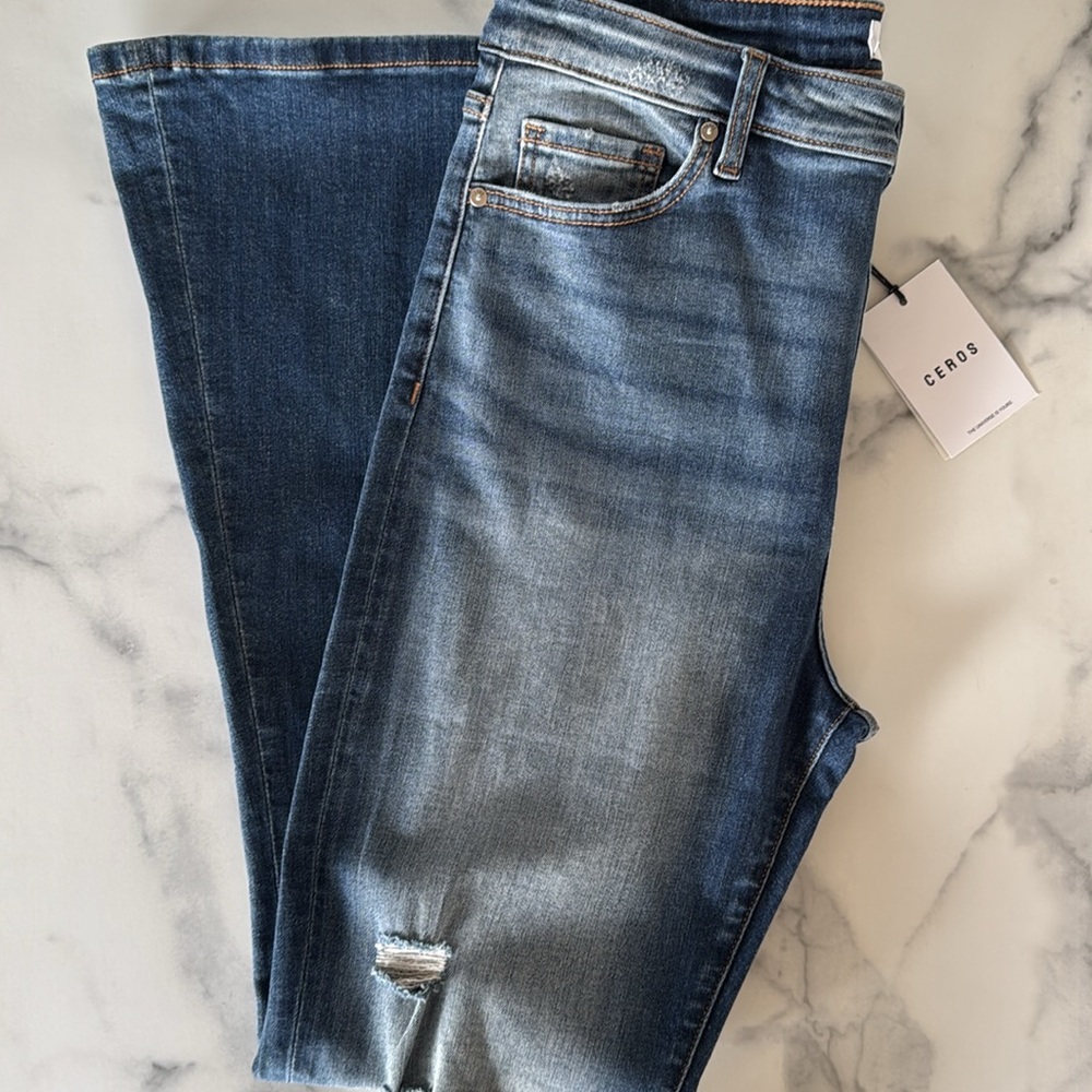 CEROS Distressed High Rise Flare - NWT - Picture 4 of 4